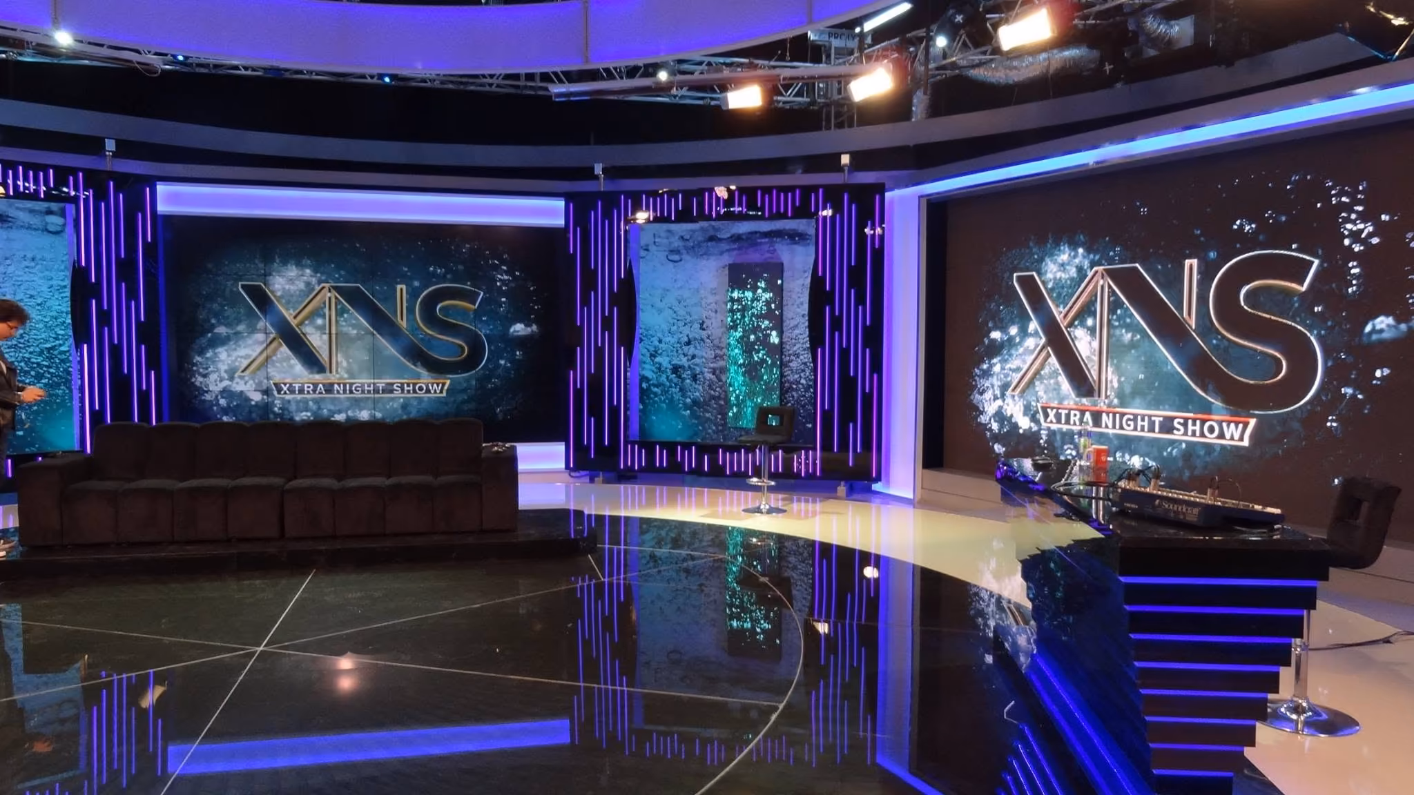 Extra Night Show — imagine de proiect 2